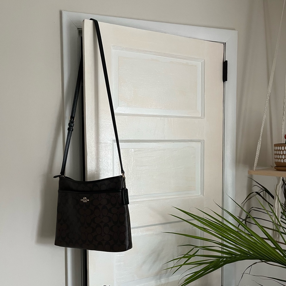 Coach Signature File Crossbody Bag